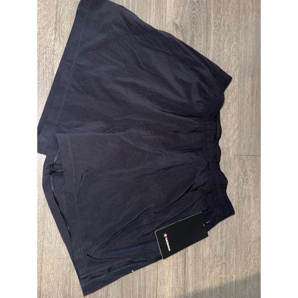 Lululemon Mens Pace Breaker Short 5" LL Black Hawaii Edition New LM7B31S - Picture 2 of 3